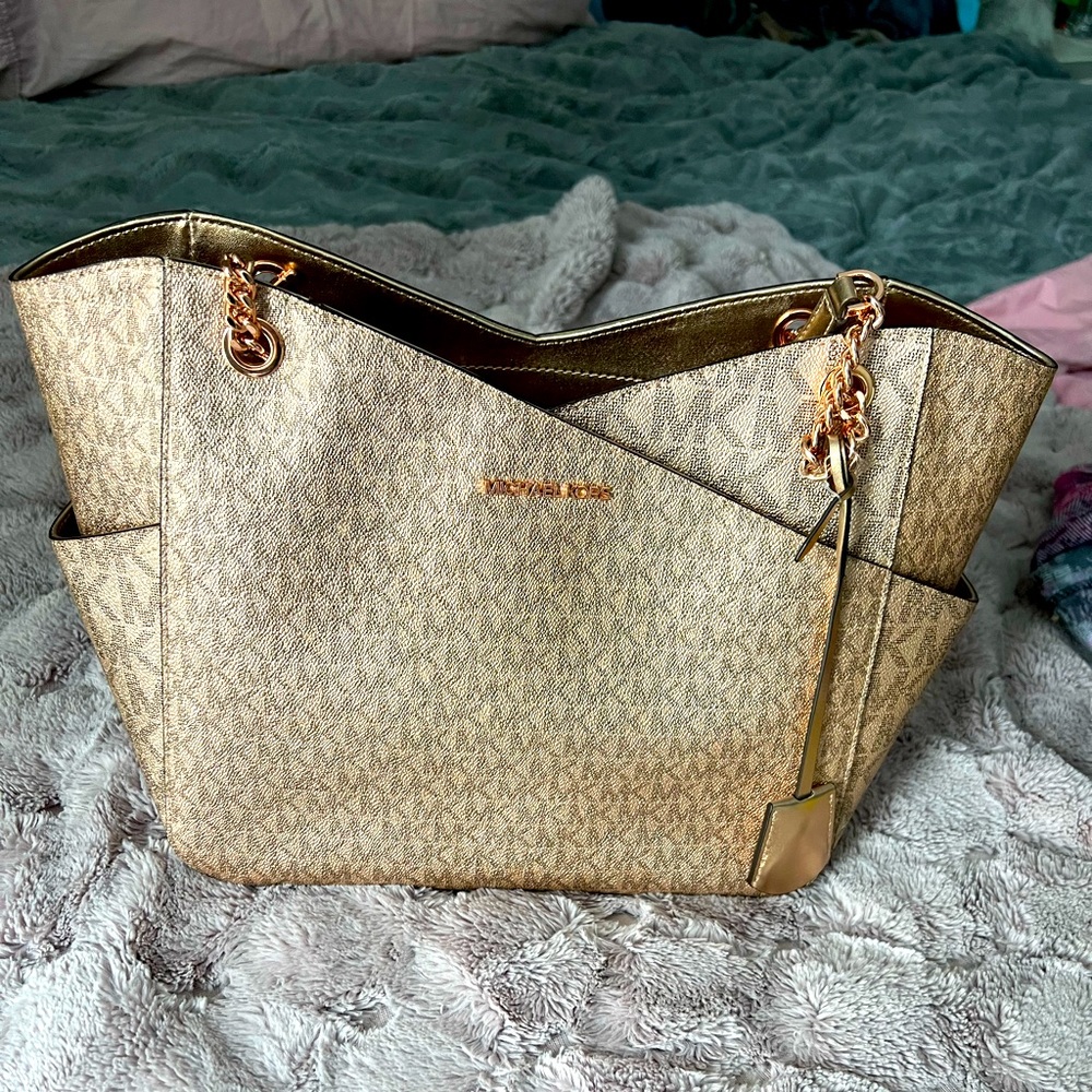 Rose Gold Michael Kors